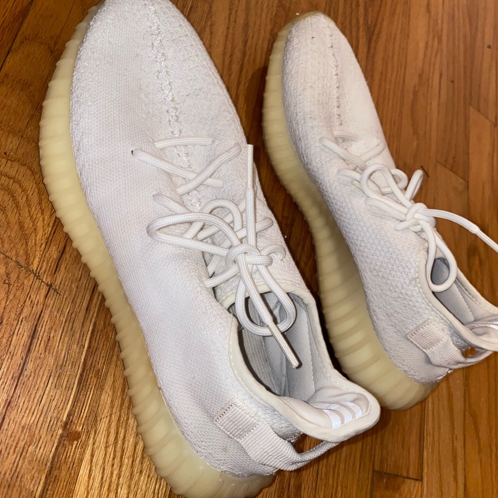 Adidas Yeezy Men 11.5